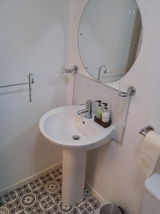 St-Kilda Guest House Пърт Екстериор снимка